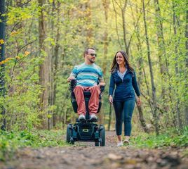 Christopher & Dana Reeve Foundation Launches Outdoors For Everyone Campaign to Increase Trail Accessibility